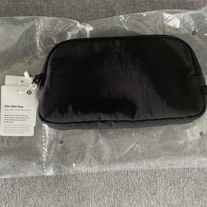 Lululemon Mini Black Belt Bag